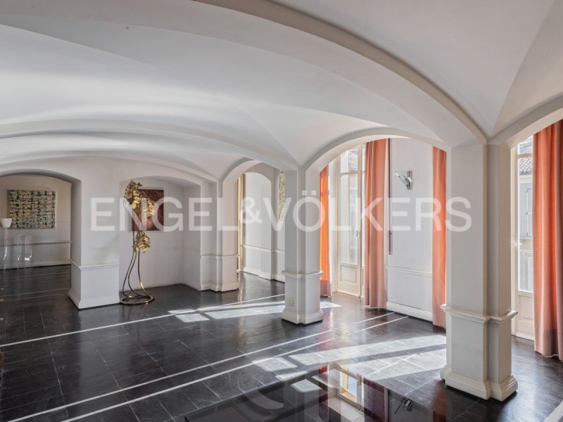 Historisch appartement in Asti