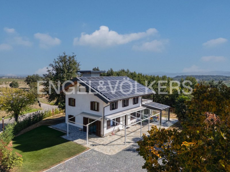 Casa di campagna a Carpeneto