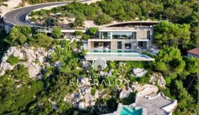 阿尔扎凯纳别墅