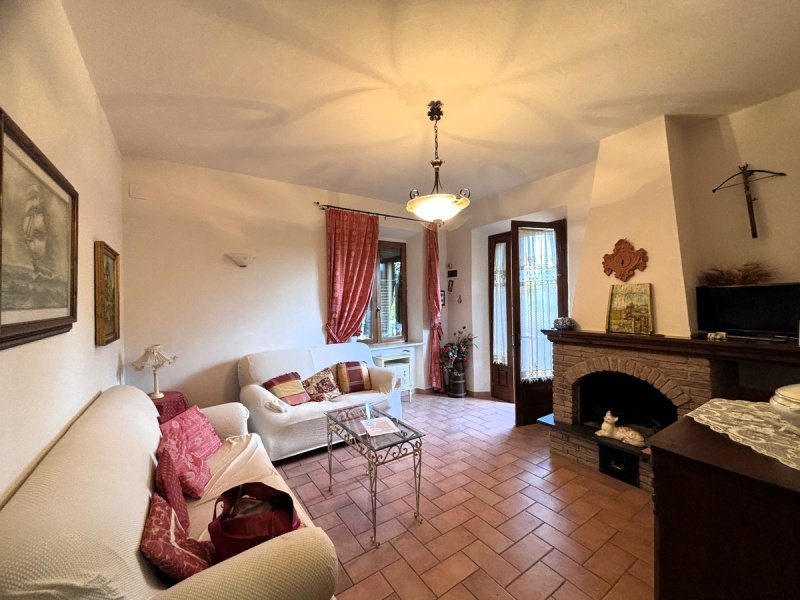 Eigenständiges Appartement in Casciana Terme Lari