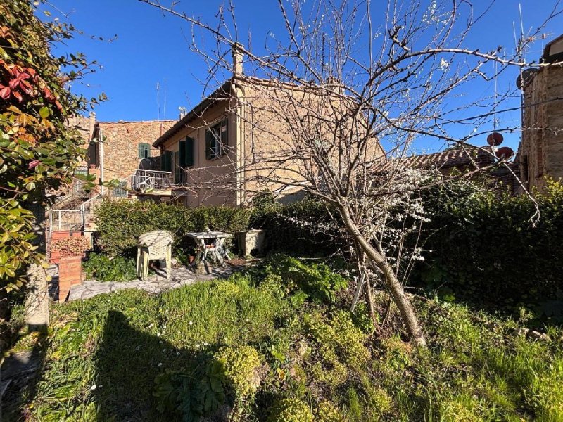 Apartamento en Volterra