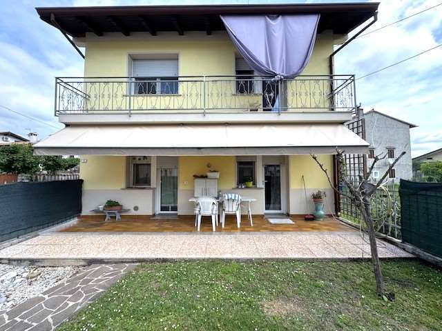 Vrijstaande woning in Aviano
