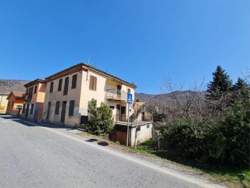 Villa en Nucetto