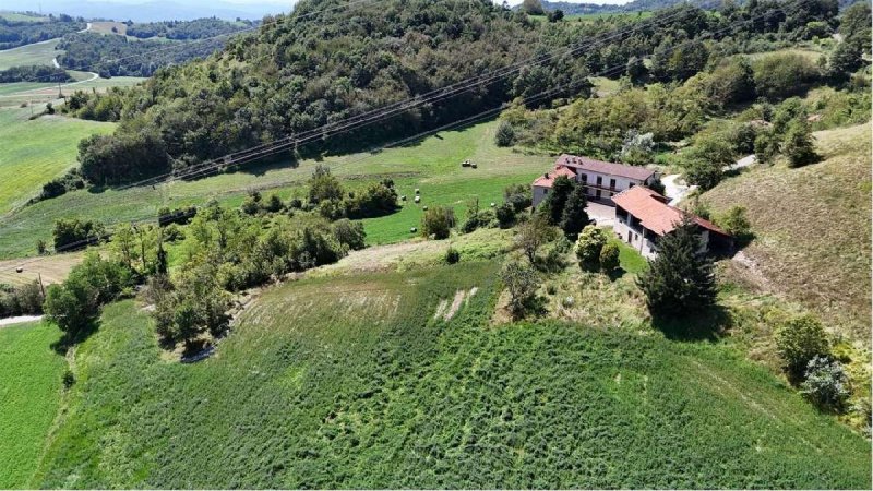 Ferme à Camerana