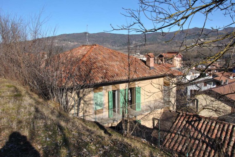 Casa indipendente a Bagnasco