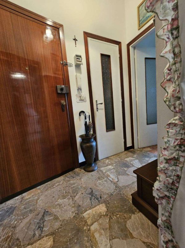 Apartamento em Borghetto Santo Spirito