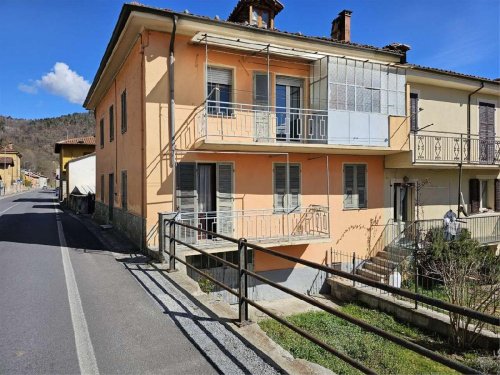 Semi-detached house in Nucetto