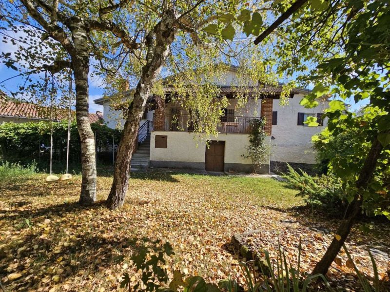 Casa independente em Roascio