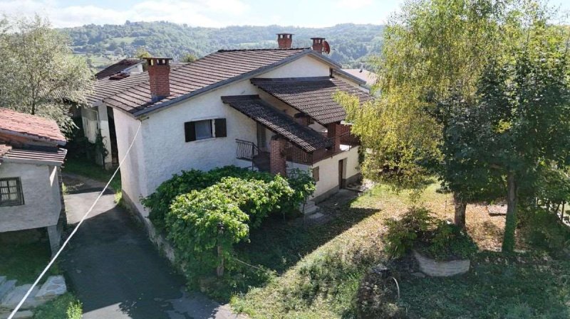 Casa independente em Roascio