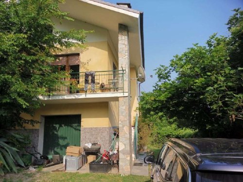 Villa in Castellino Tanaro