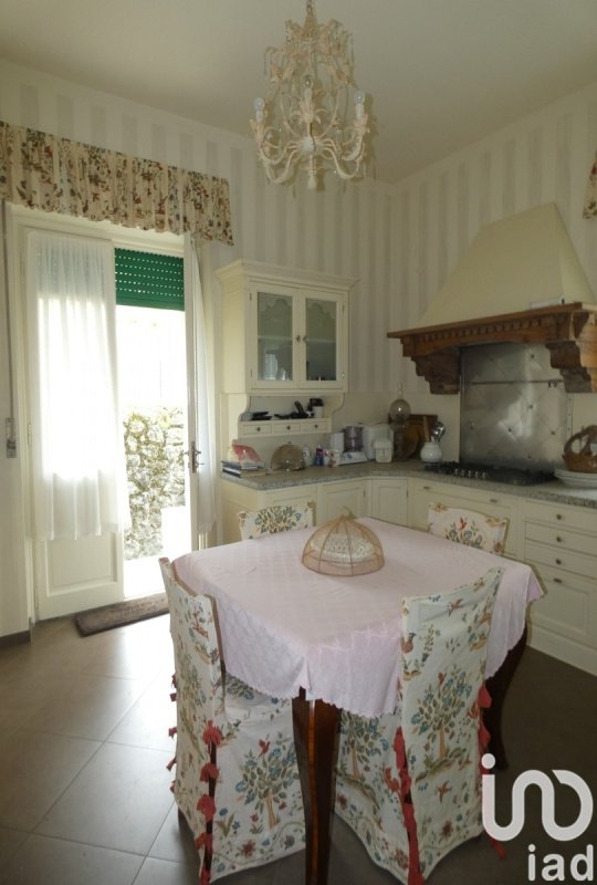 Villa in Carro