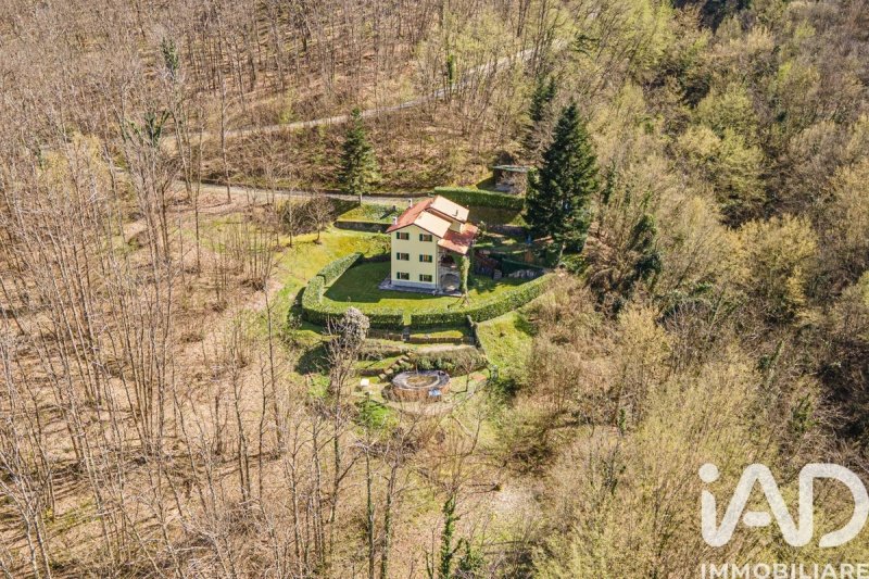 Villa à Varese Ligure