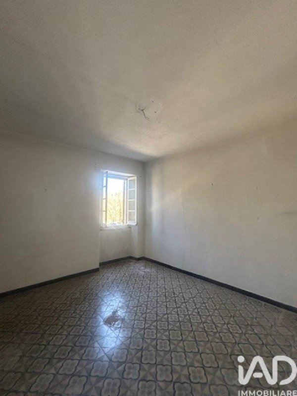 Apartment in Carro
