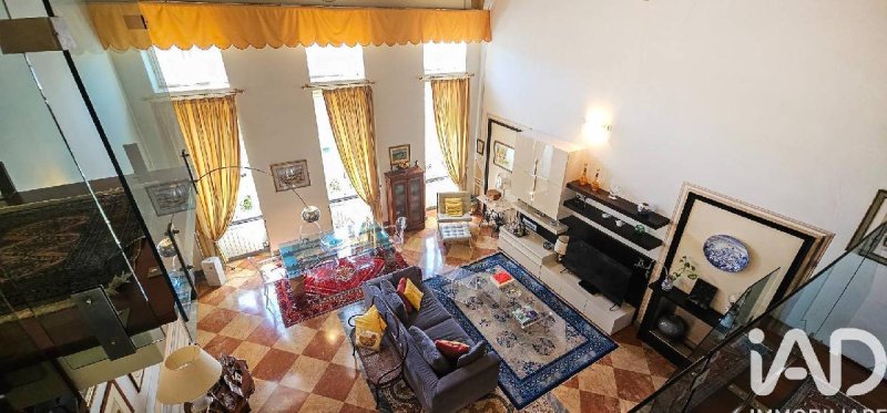 Apartamento em Génova