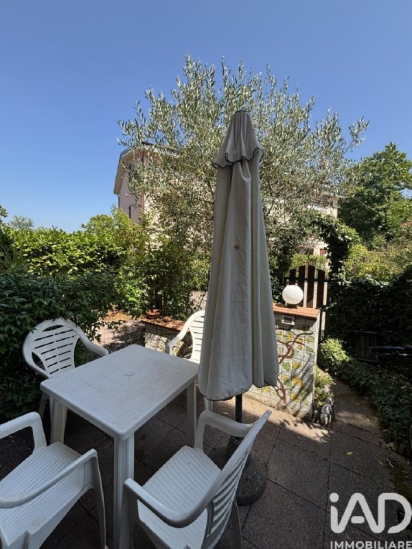 Apartment in Carro