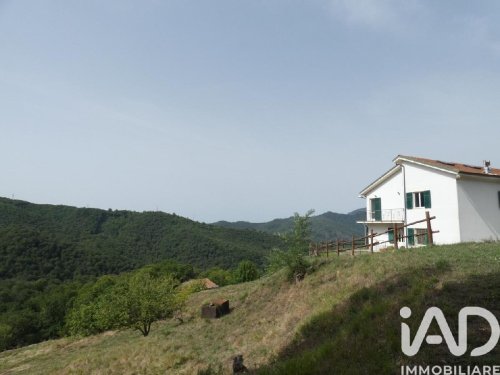 Villa i Carro