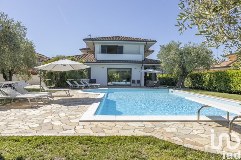 Moradia em Trecastelli