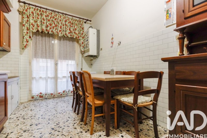 滨海法尔科纳拉公寓