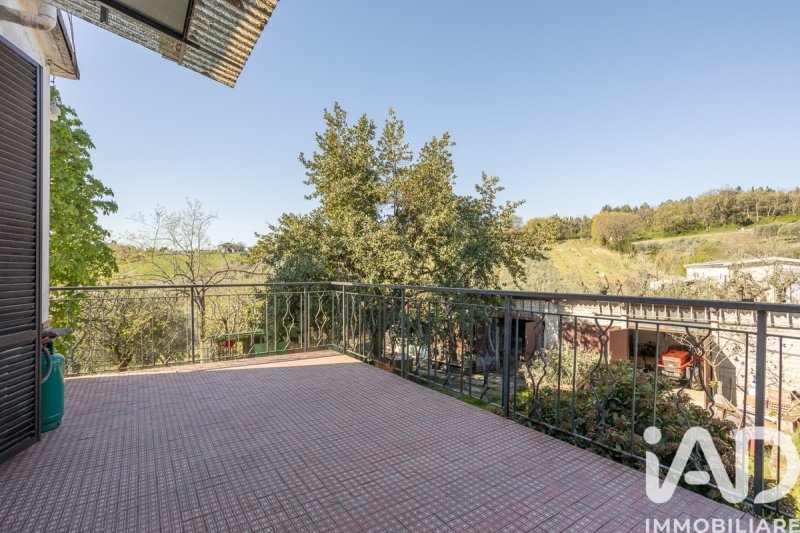 Detached house in Monte San Vito