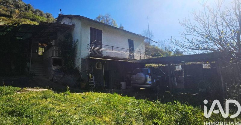 Maison individuelle à Pieve di Teco