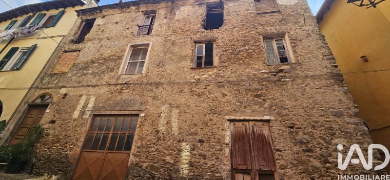 Huis op het platteland in Ortovero