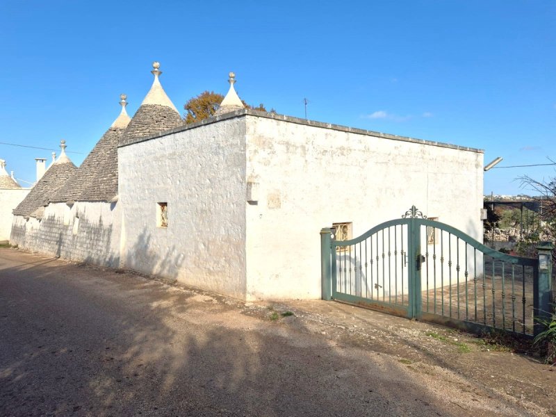 Trulli in Locorotondo