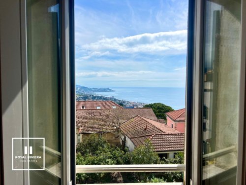 Историческая квартира в Сан-Ремо