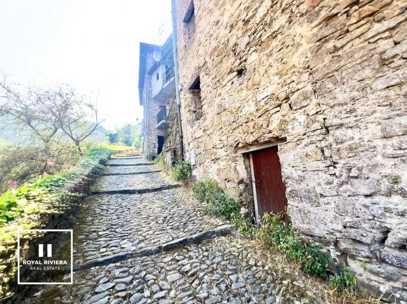Appartement à Apricale