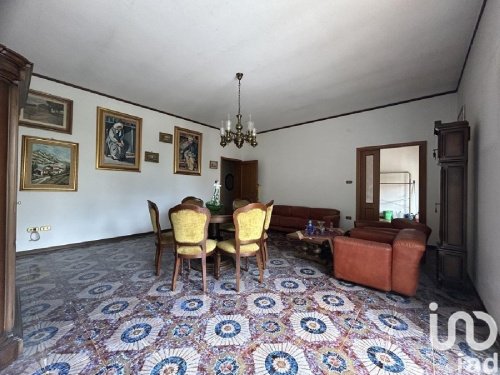 奇维塔诺瓦-马尔凯公寓