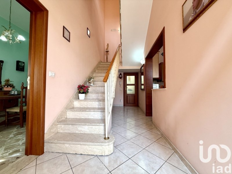 Vrijstaande woning in Avola