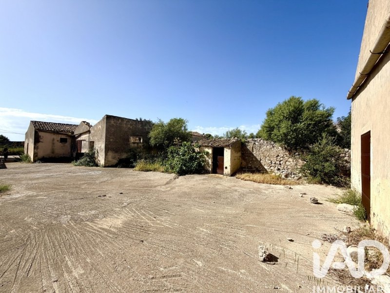 Casa de campo en Rosolini