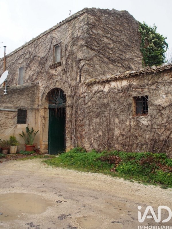 Villa a Chiaramonte Gulfi
