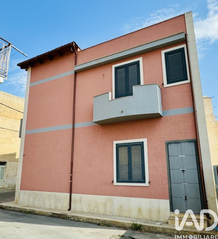 Casa indipendente a Avola