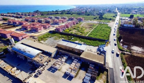 Immobile commerciale a Avola