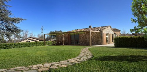 Chalet in Monticiano