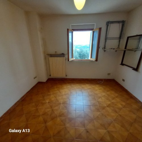 Teto/Chão em Terre Roveresche