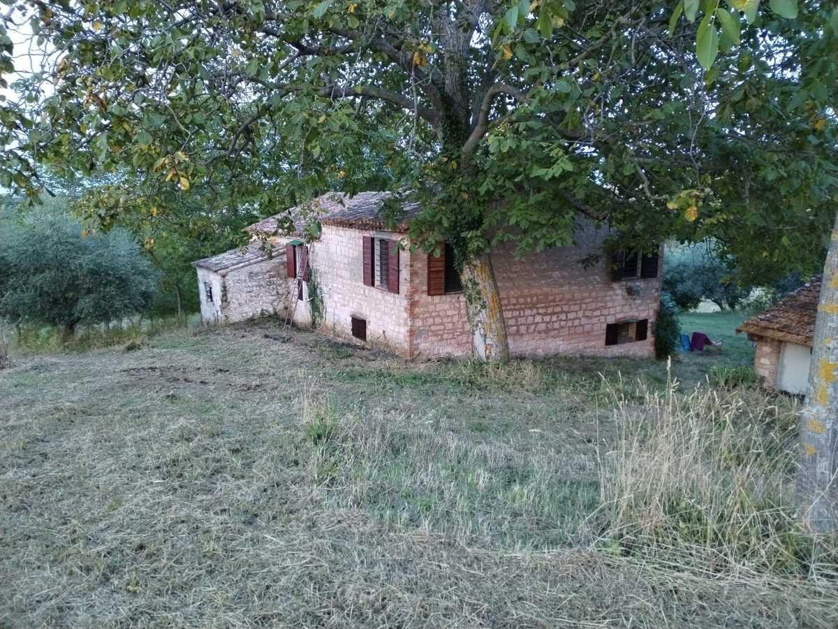 4 bedrooms country house, 141 m² Arcevia, Ancona (province) photo 2