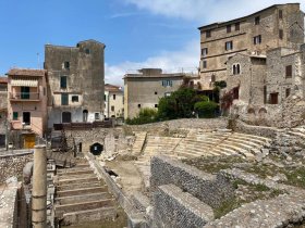 Apartamento histórico em Terracina