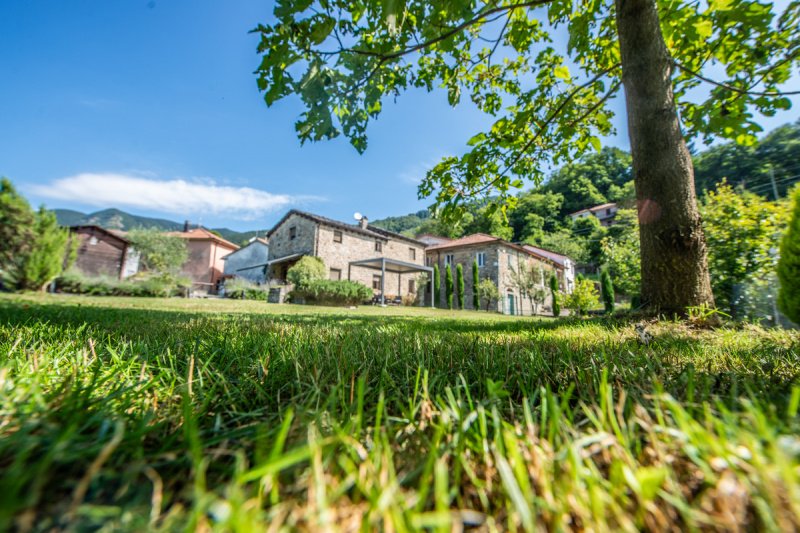 Casa independente em Zeri