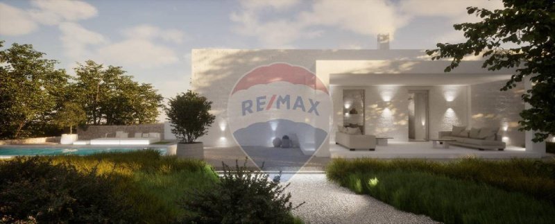 Вилла в Остуни