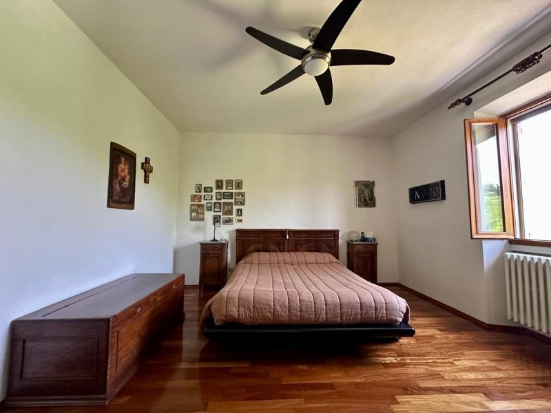 Сельский дом в Монцамбано