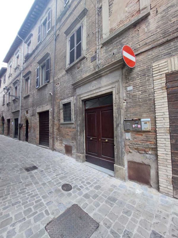 2 Bedrooms Historic apartment for sale in Sant'angelo In Vado [806502] | Gate-away®