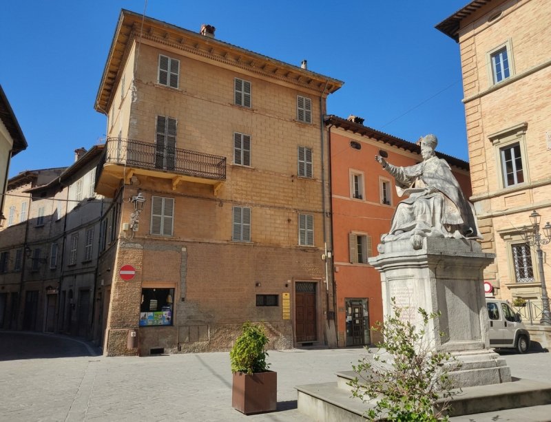 Cielo/Tierra en Sant'Angelo in Vado