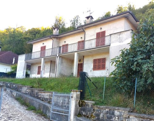 Casa independente em Mercatello sul Metauro