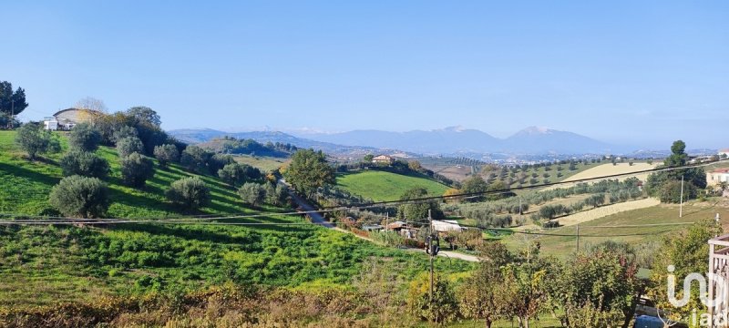 Apartment in Notaresco