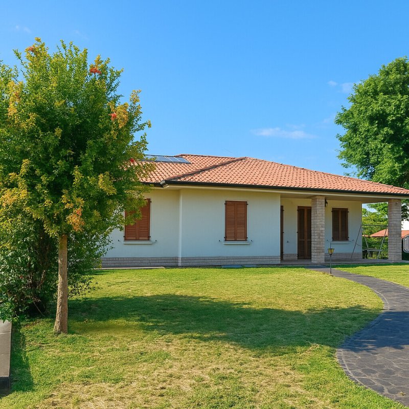 Villa a Castiglione delle Stiviere