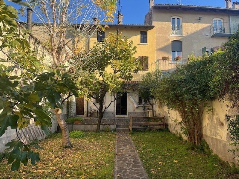 Villa in Castiglione delle Stiviere