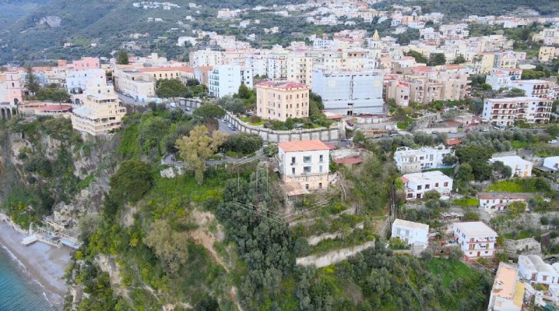 Palazzo a Vico Equense