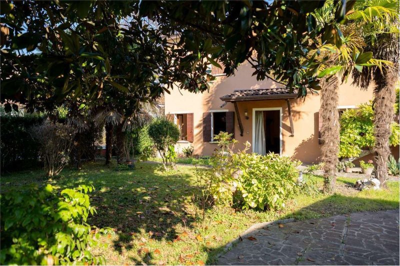 Особняк в Новента-ди-Пьяве