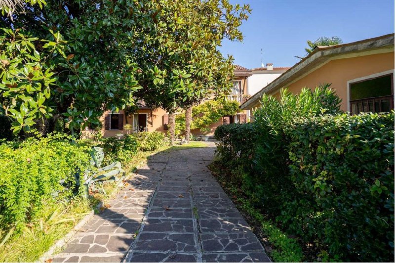 Особняк в Новента-ди-Пьяве